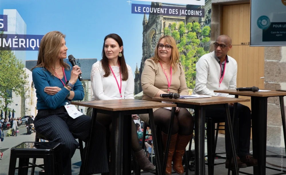 180-HD-FORUM%20INTERCONNECTES%20JOUR%201